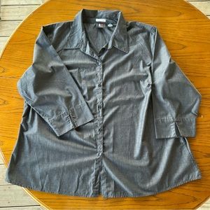 ALC WOMAN Wrinkle free Charcoal  Long sleeve Buttons Down Top